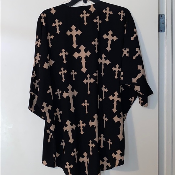 Cross Cardigan - Picture 5 of 6